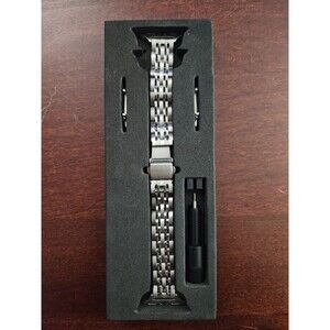 Posh Tech Apple Watch Band Fits All Watch Sizes, Silver Adjustable Size Open Box